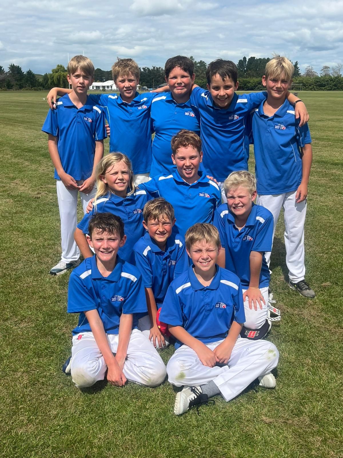 Taupō junior team on the field
